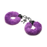 XR Brands Cuffed in Fur - Pluche handboeien - Paars