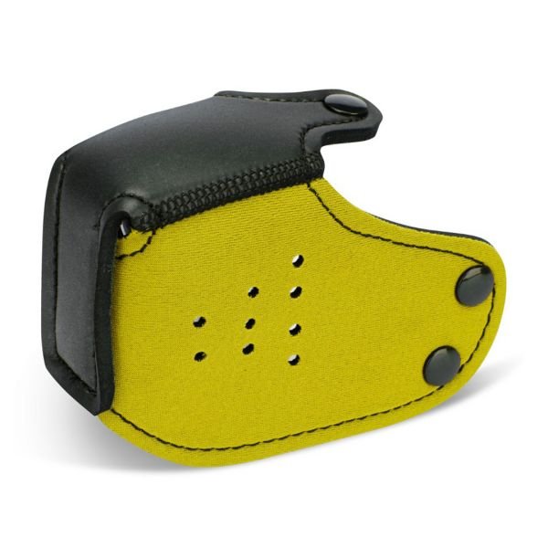 Prowler Red Puppy Muzzle - Geel